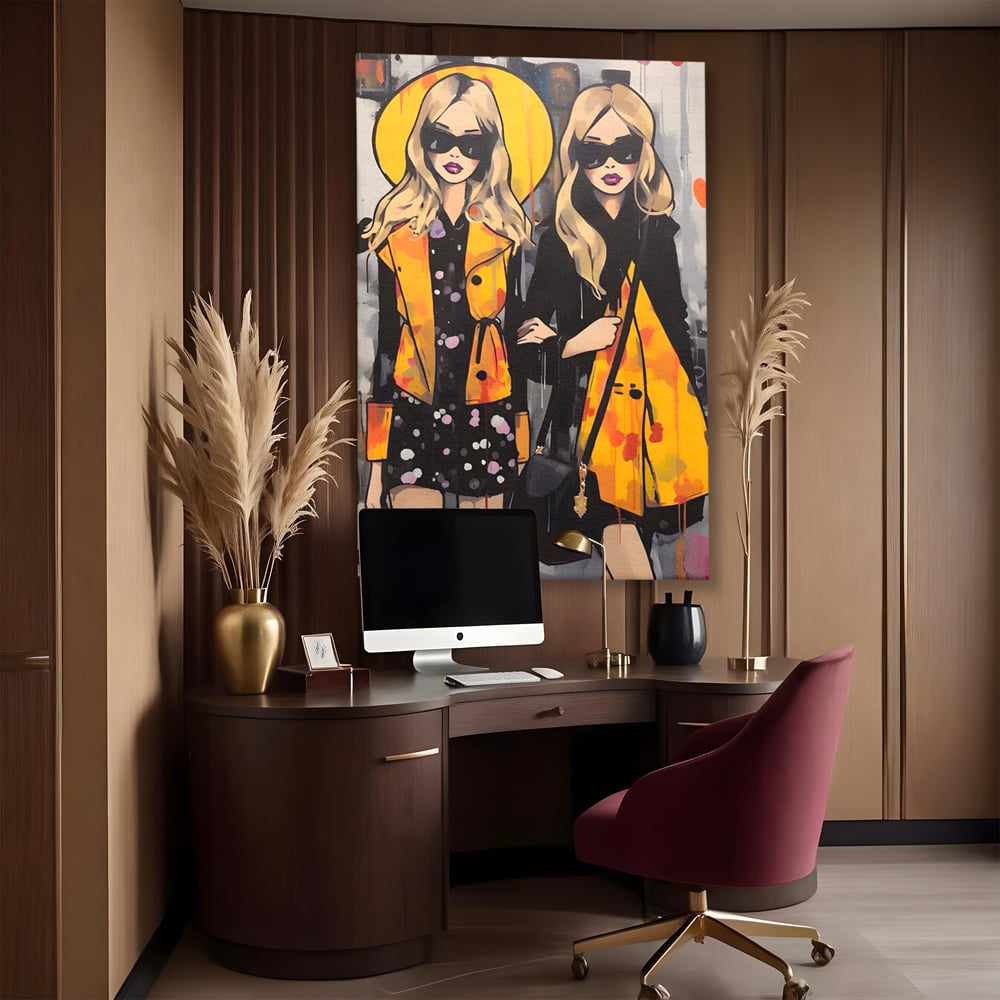 Tablou canvas cu ilustratie cu doua femei fashion, fara rama, pe sasiu de lemn, pe perete intr-un birou
